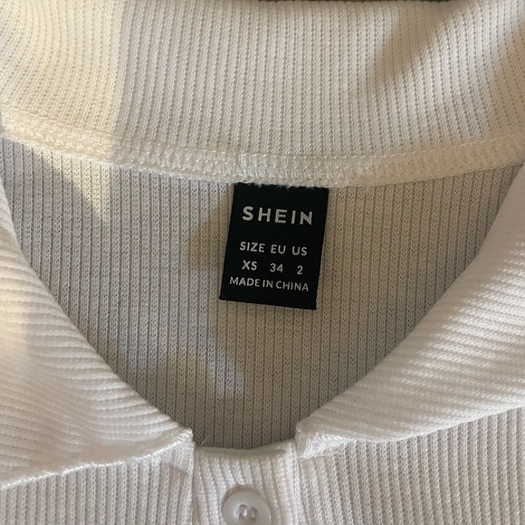 Button-up tee - Picture 3 of 4